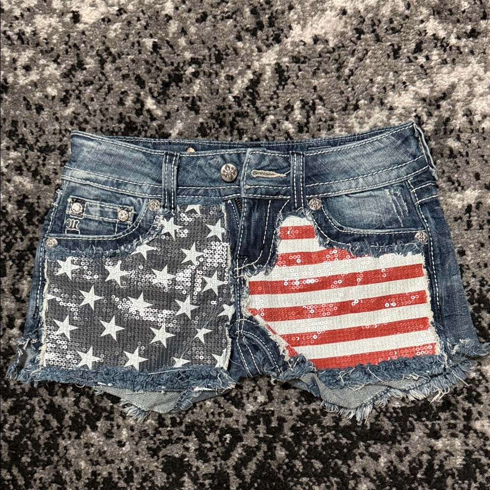 Miss Me USA shorts size 26